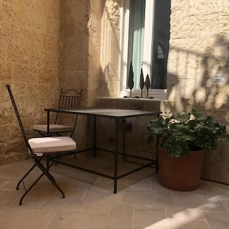 Hotel apartamentowy Lu Leccio 2*